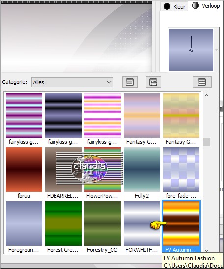 Ga naar het Kleurenpallet en klik in het Verloop en zoek het verloop "FV Autumn Fashion"
